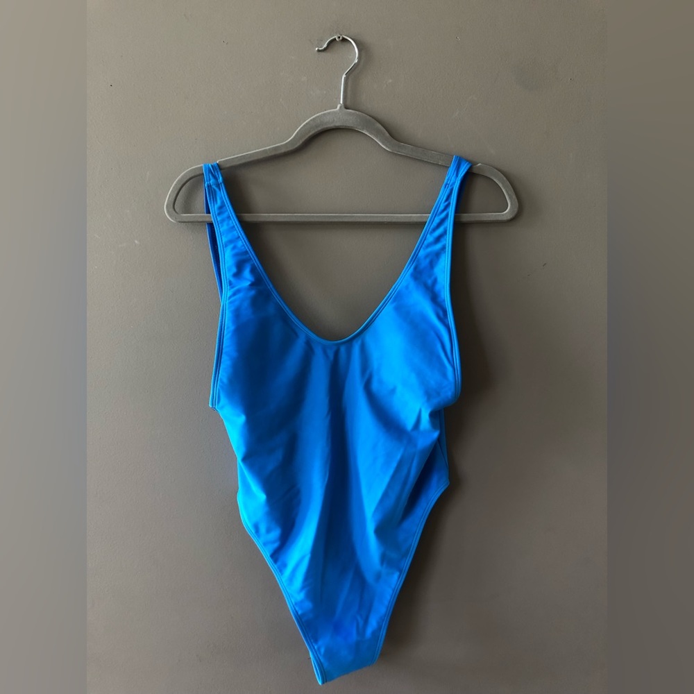 Women’s Yira Medium One Piece Swimsuit Blue